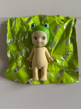 V1 Series Frog Sonny Angel